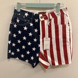 Judy Blue Americana Shorts Size M
